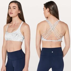 Lululemon Free To Be Bra (Wild)
Mini Twine White Multi